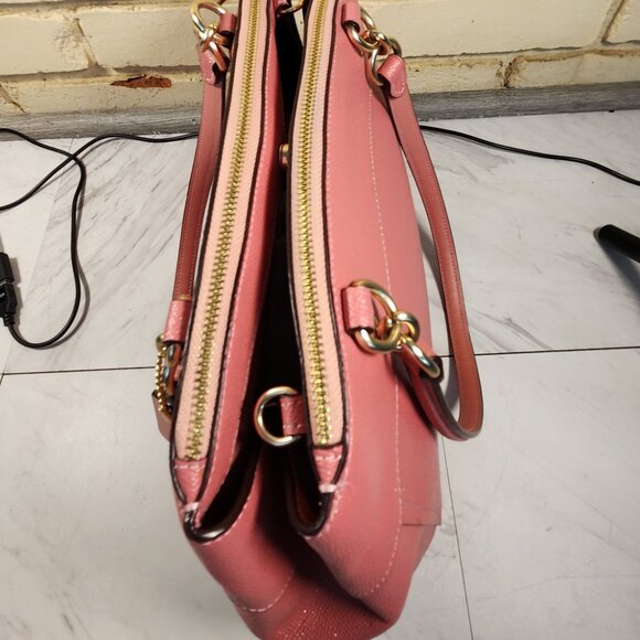 Like New Coach Brooke Pink Glitter Crossbody Bag Purse - Picture 6 of 16